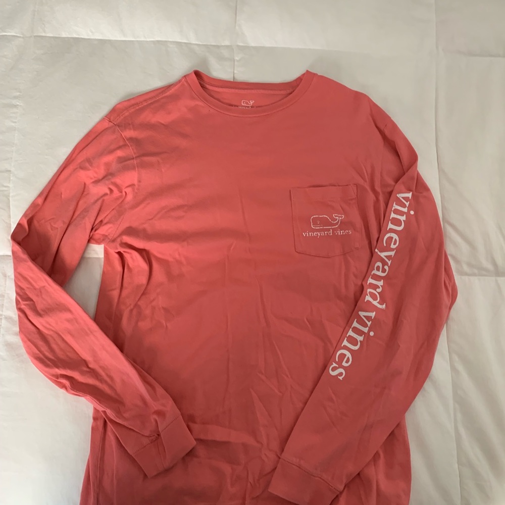 coral vineyard vines log sleeve shirt